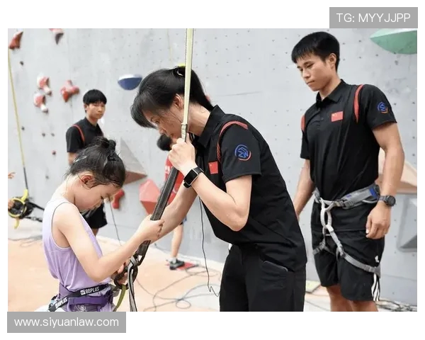 武汉攀岩队的阵地战体系与攀岩战术的深度解析与实践探讨