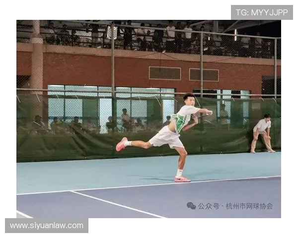 聚焦网球:杭州网球队如何在节奏中寻找胜利的秘诀与挑战 聚焦网球:杭州网球队如何在节奏中寻找胜利的秘诀与挑战