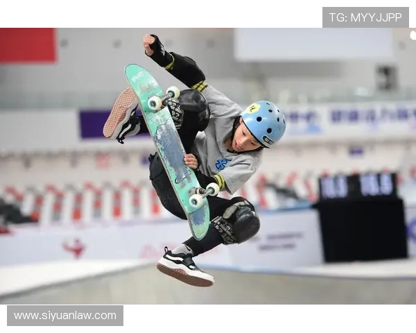 西安街舞队在世界滑板锦标赛中的团队协作表现精彩点评与分析