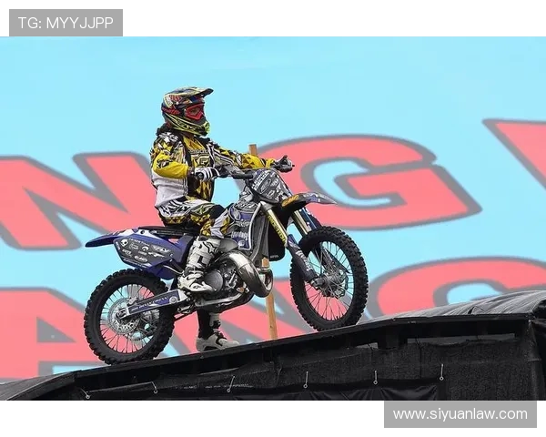 赛后分析：上海极限运动队与深圳极限运动队的团队协作表现与启示