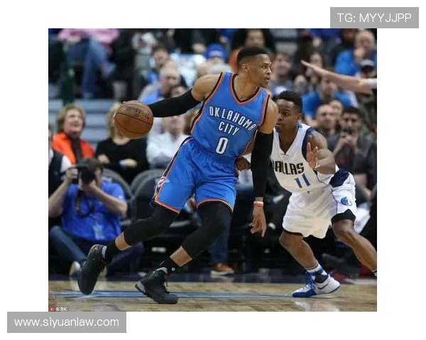 2011年NBA季后赛小牛与雷霆第三场激战回顾与精彩瞬间分析 2011年NBA季后赛小牛与雷霆第三场激战回顾与精彩瞬间分析