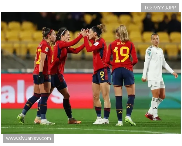 冰岛女足与奥地利女足激战正酣谁能在这场较量中脱颖而出 冰岛女足与奥地利女足激战正酣谁能在这场较量中脱颖而出