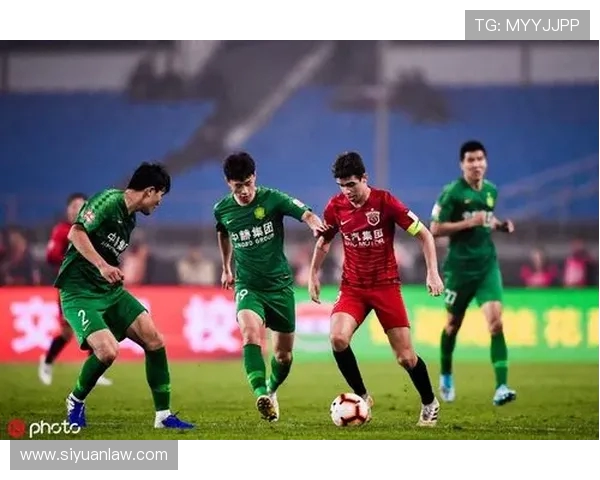 希拉尔与棉农激战正酣赛季重要对决结果揭晓分析 希拉尔与棉农激战正酣赛季重要对决结果揭晓分析