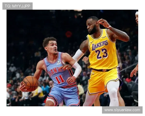 老鹰队对决湖人队詹姆斯领衔的精彩比赛回顾与分析