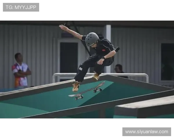 成都攀岩队在世界滑板锦标赛中以65分稳居积分榜首位